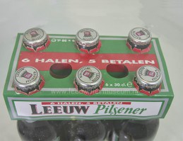 leeuw bier sixpack 1995 bovenkant open zijde